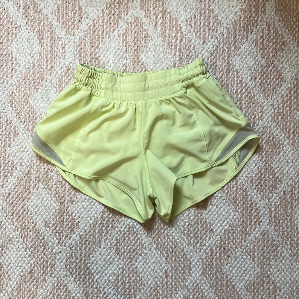 lululemon shorts in this pretty yellow